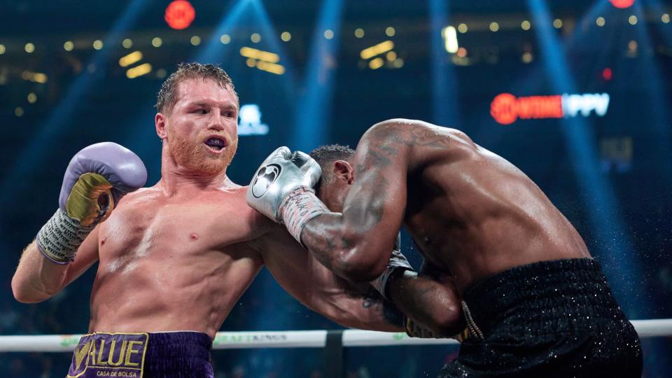 A Particular Version Of Canelo Dominates Charlo At T Mobile Arena The